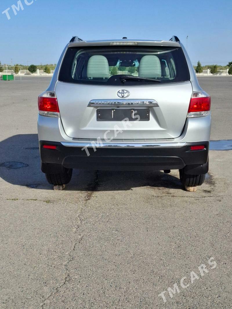 Toyota Highlander 2011 - 350 000 TMT - Türkmenabat - img 2