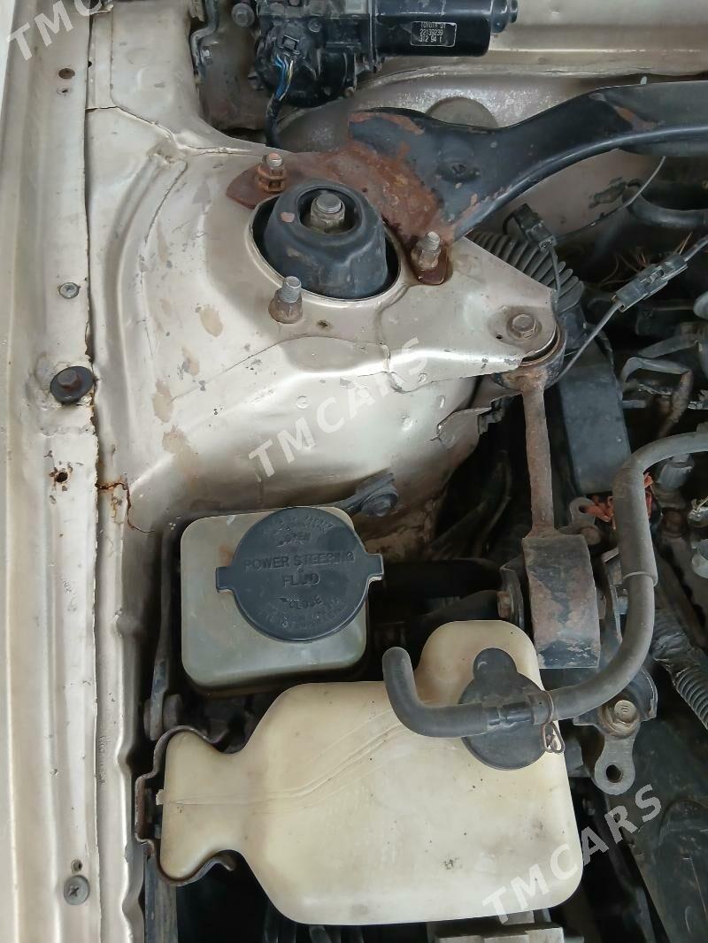 Toyota Camry 1995 - 80 000 TMT - Saýat - img 7