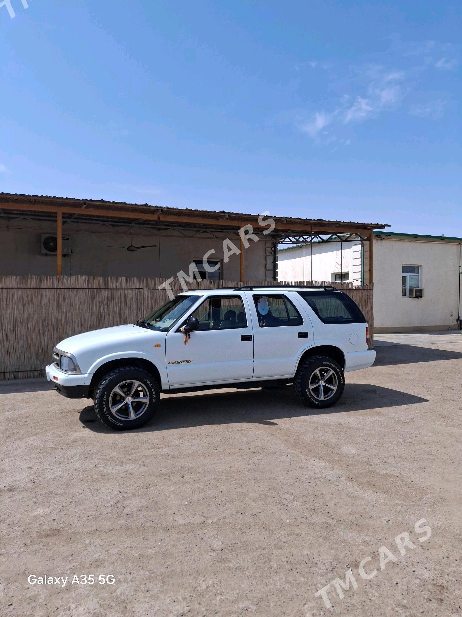 Chevrolet Blazer 1996 - 50 000 TMT - Дашогуз - img 7