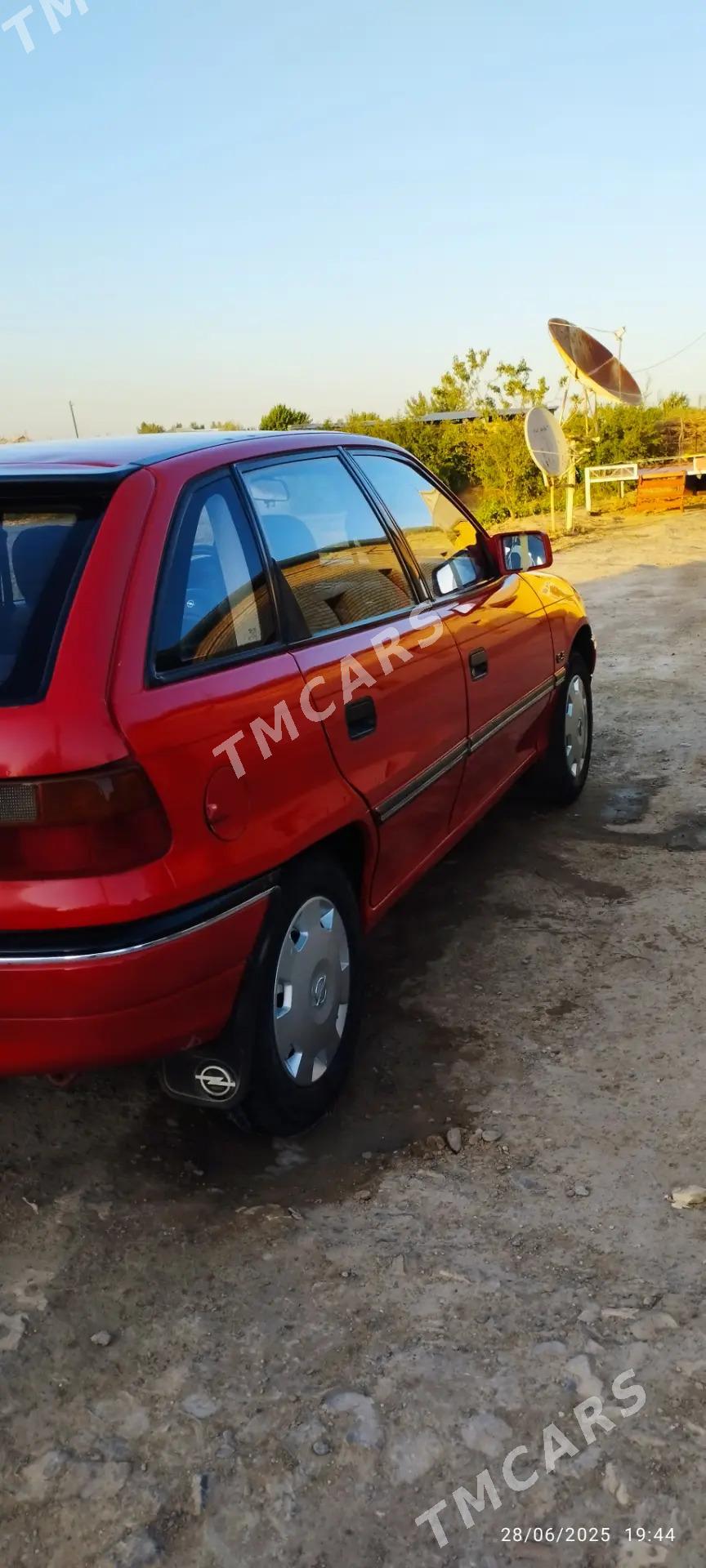 Opel Astra 1992 - 35 000 TMT - Мургап - img 5