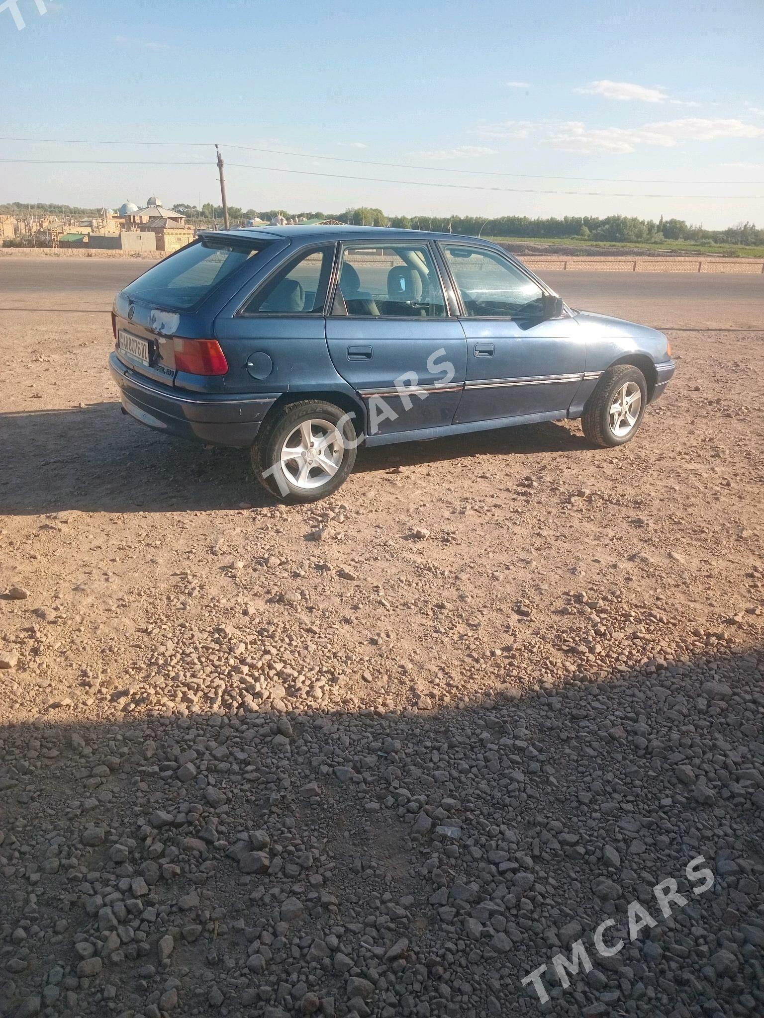 Opel Astra 1992 - 22 000 TMT - Болдумсаз - img 2