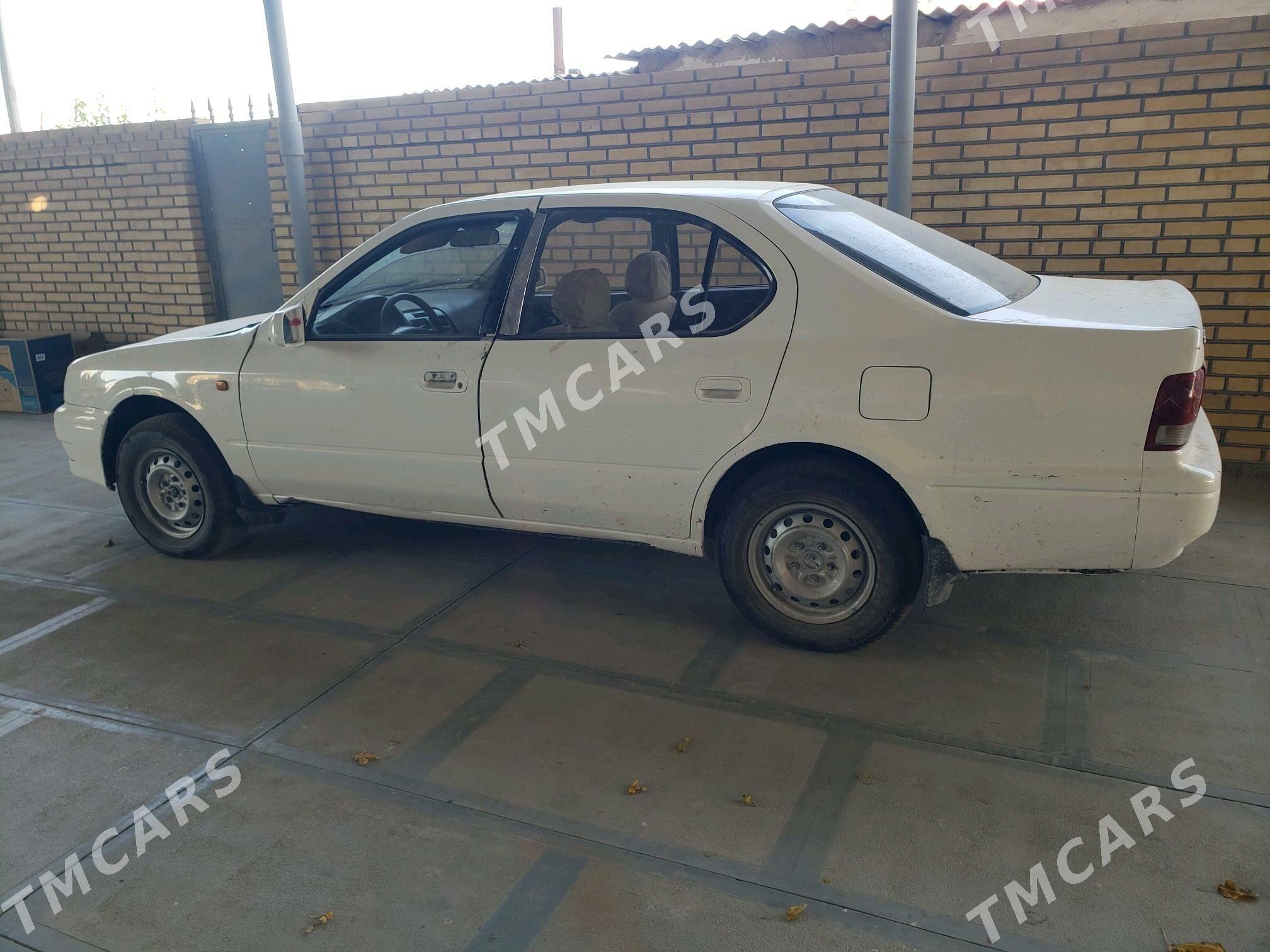 Toyota Camry 1994 - 42 000 TMT - Векильбазар - img 2