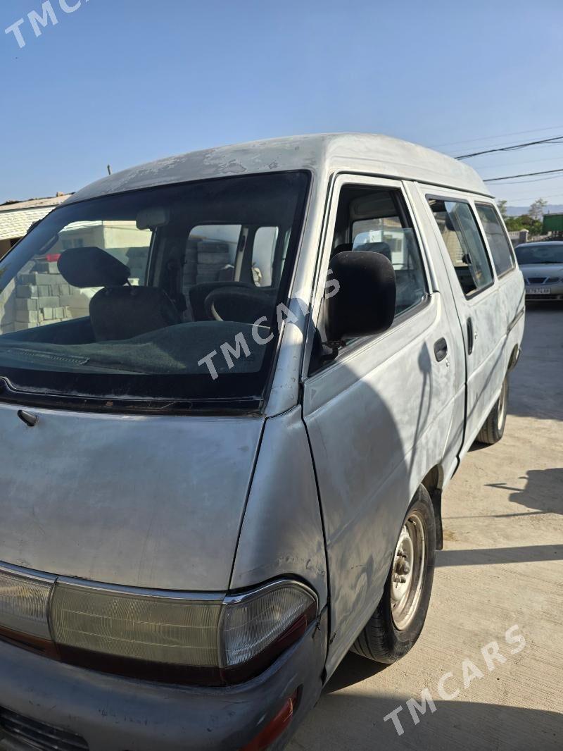 Toyota Town Ace 1997 - 16 000 TMT - Яшлык - img 1