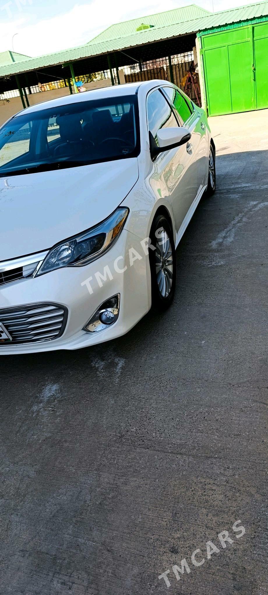Toyota Avalon 2013 - 270 000 TMT - Тязе заман - img 5