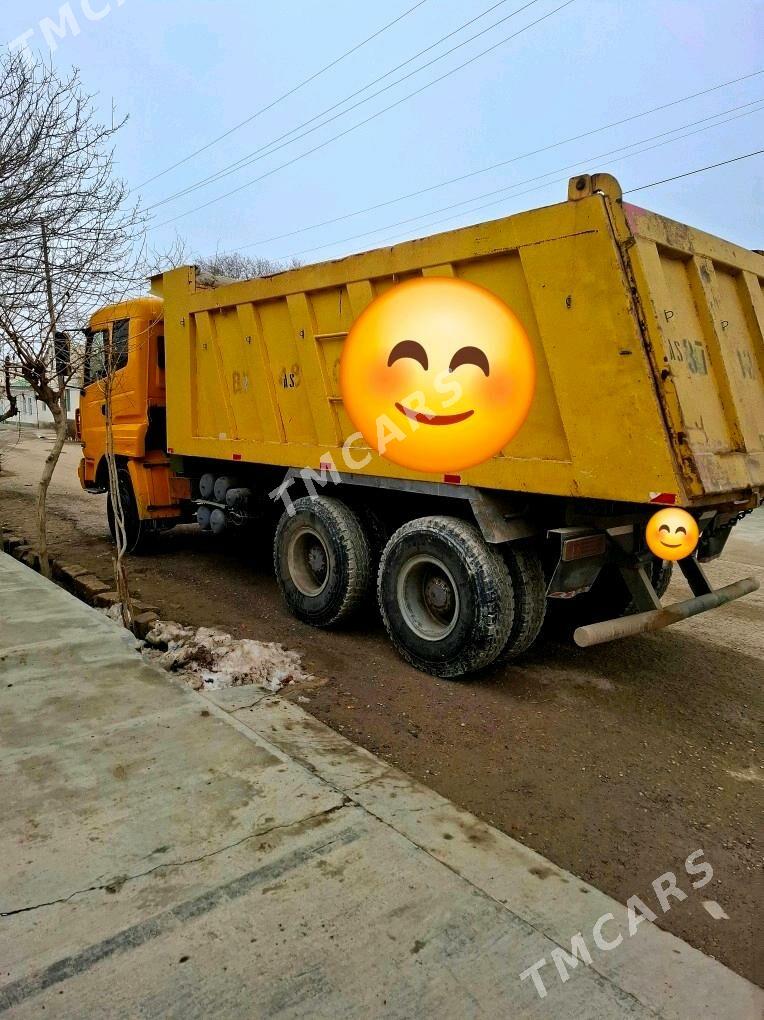 Howo Sinotruk 2013 - 450 000 TMT - Кака - img 3