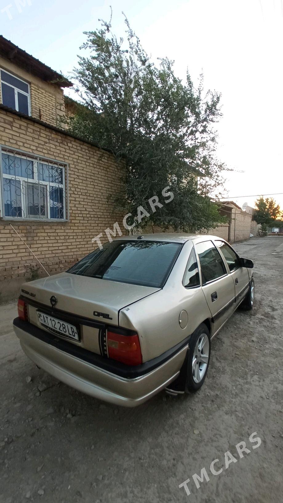 Opel Vectra 1991 - 30 000 TMT - Farap - img 4