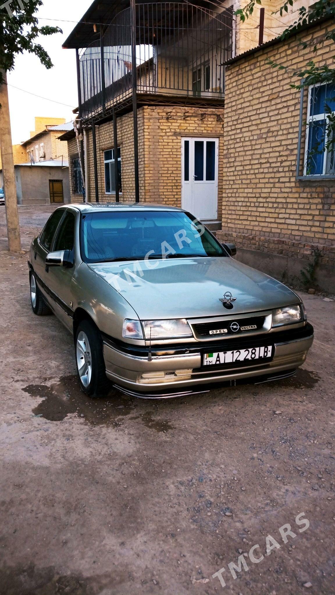 Opel Vectra 1991 - 30 000 TMT - Farap - img 6
