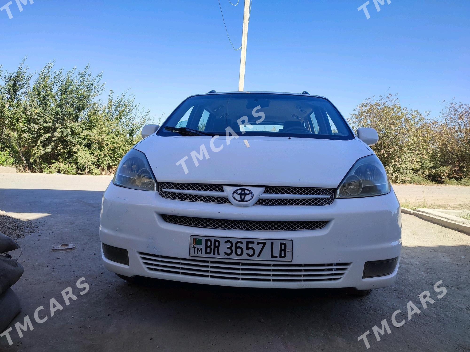 Toyota Sienna 2005 - 240 000 TMT - Туркменабат - img 2