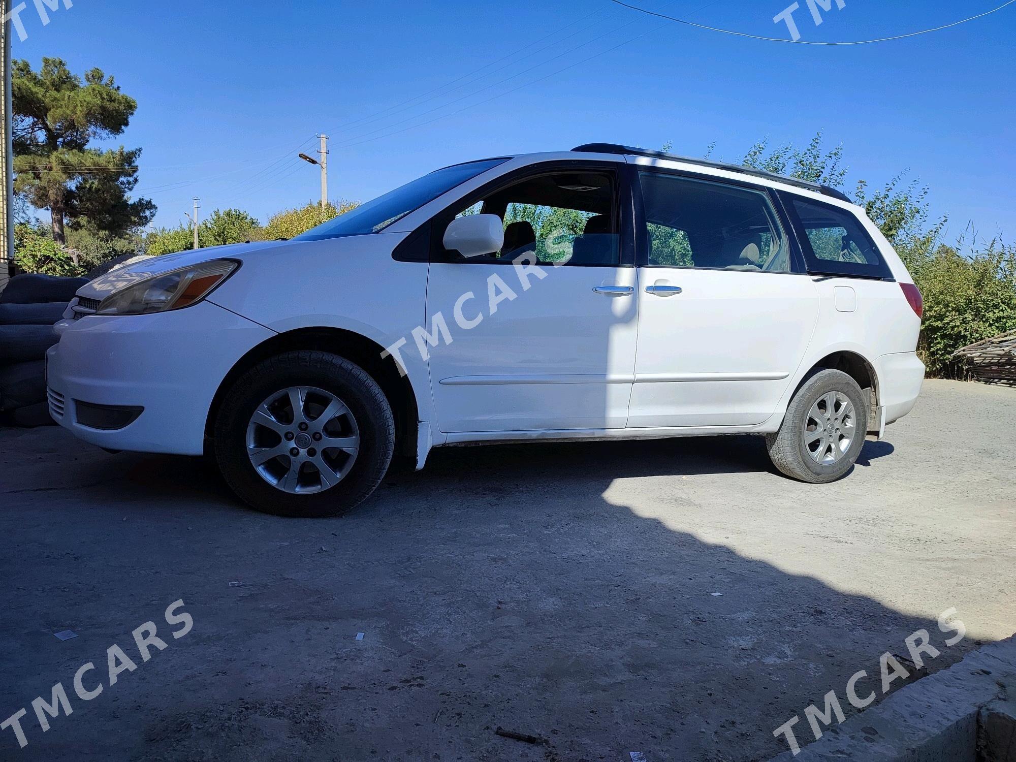 Toyota Sienna 2005 - 240 000 TMT - Туркменабат - img 3