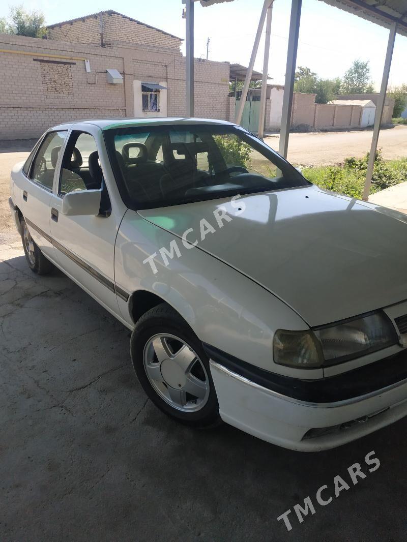 Opel Vectra 1991 - 42 000 TMT - Дашогуз - img 2
