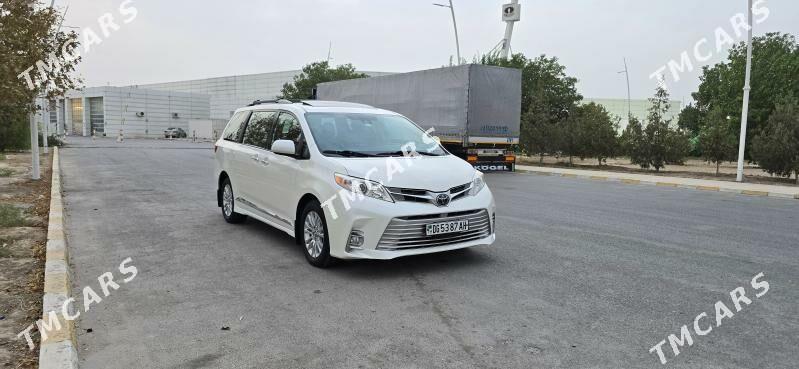 Toyota Sienna 2019 - 550 000 TMT - Aşgabat - img 3