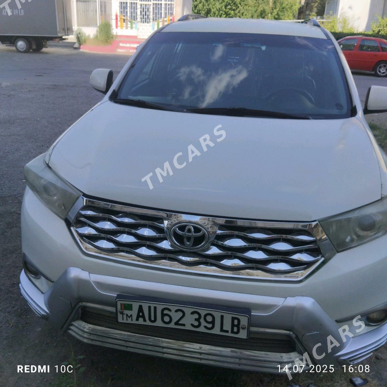 Toyota Highlander 2011 - 320 000 TMT - Türkmenabat - img 5