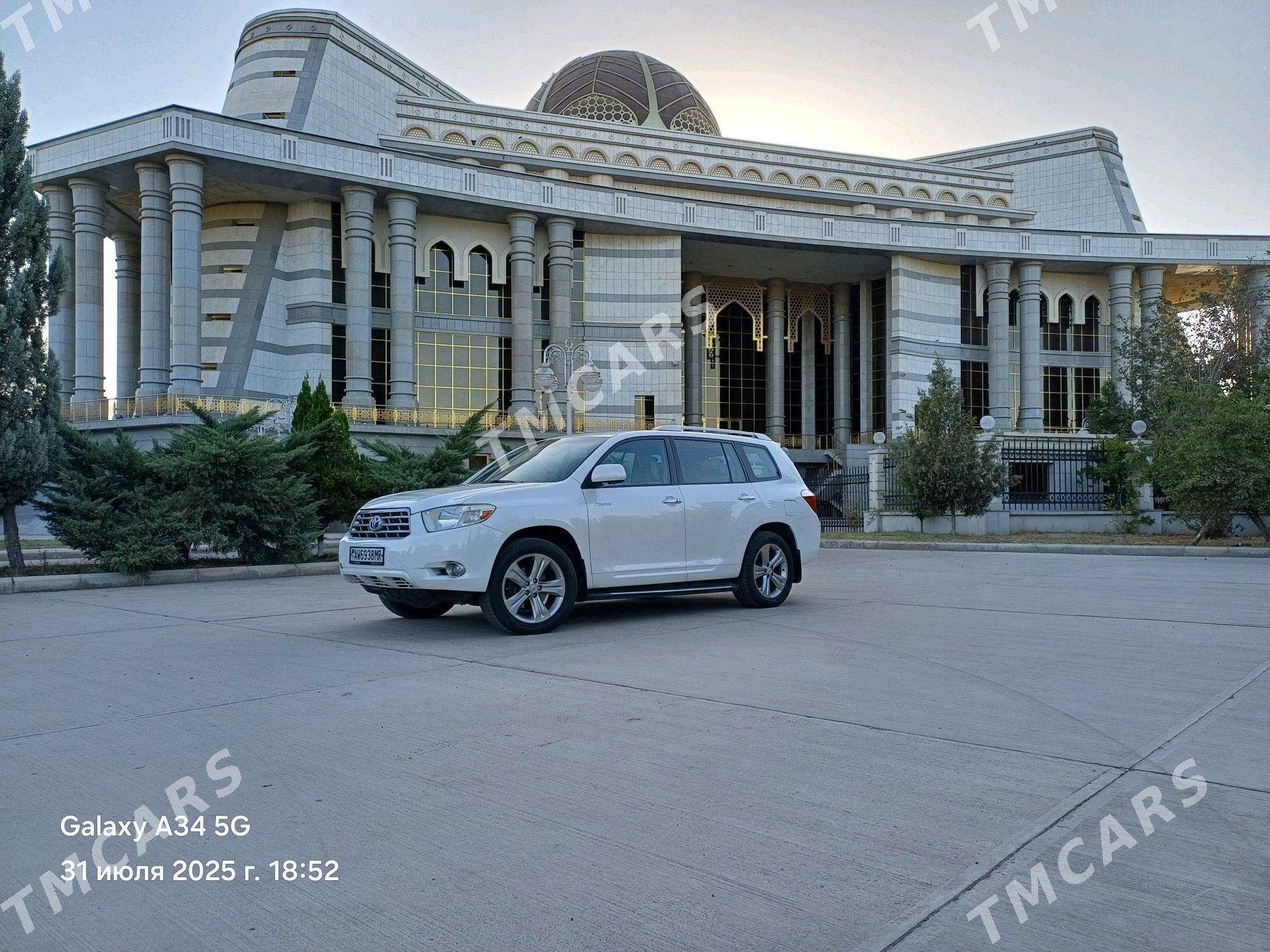 Toyota Highlander 2010 - 310 000 TMT - Векильбазар - img 5
