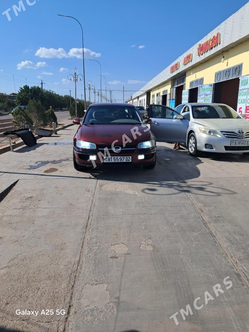 Opel Omega 1995 - 60 000 TMT - Дашогуз - img 3