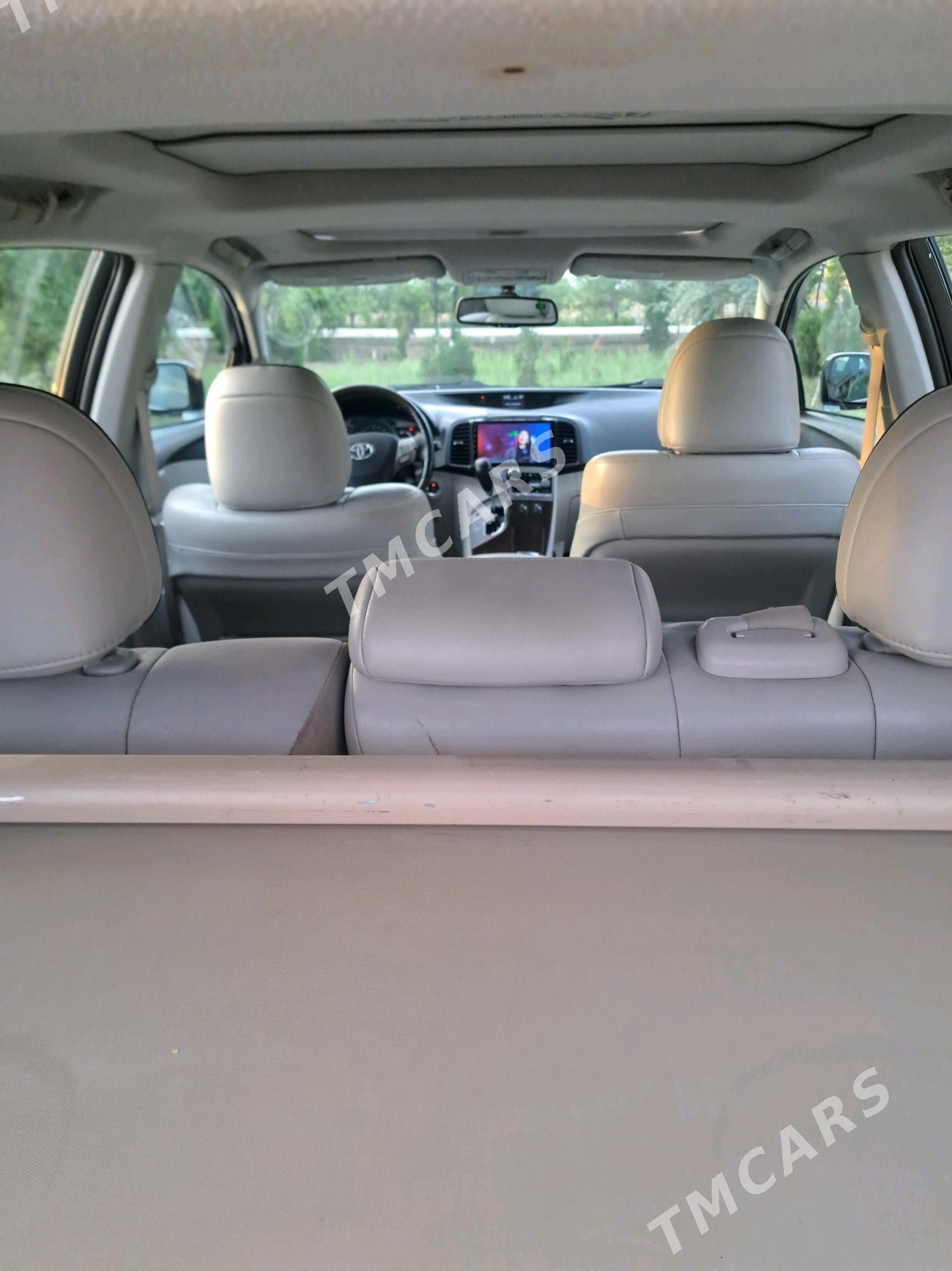 Toyota Venza 2010 - 210 000 TMT - Губадаг - img 8
