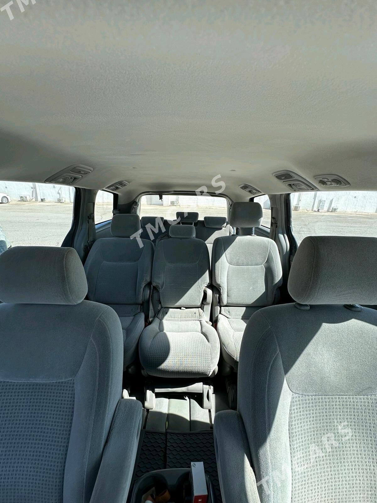 Toyota Sienna 2005 - 190 000 TMT - Ашхабад - img 2