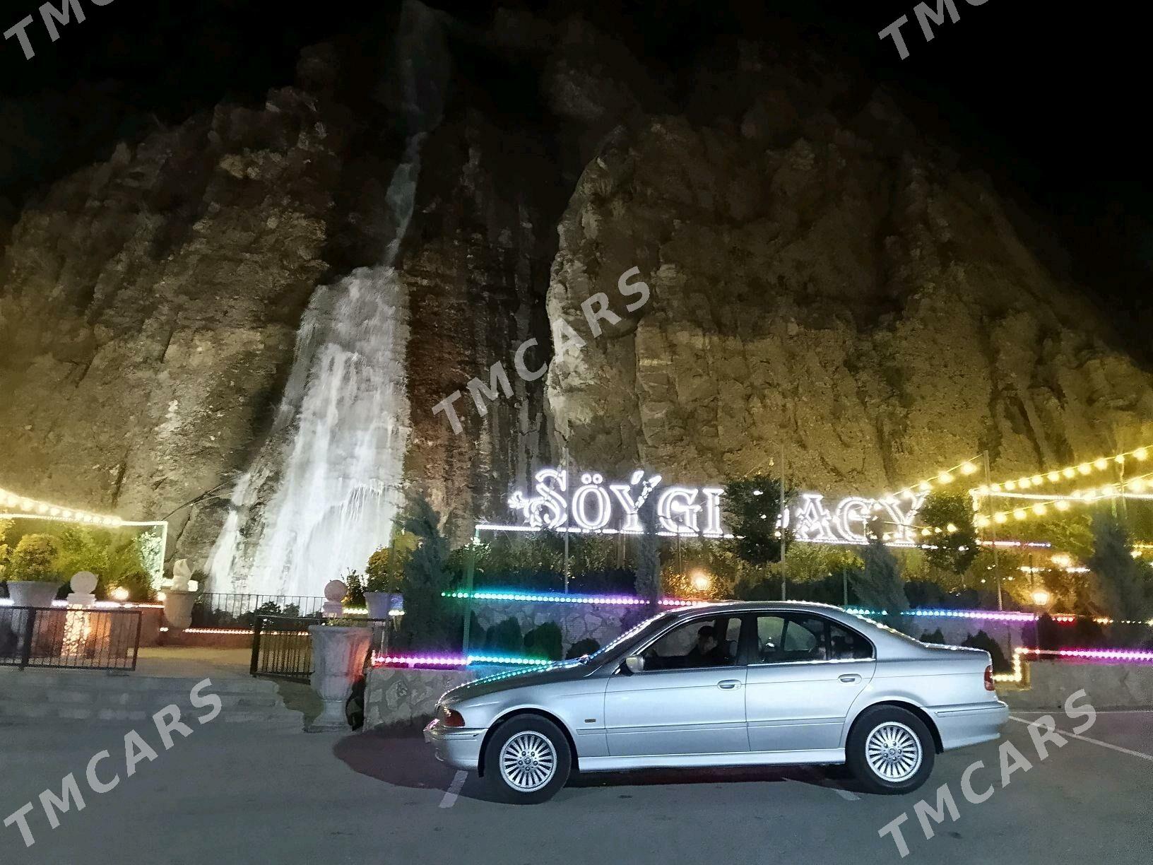 BMW E39 2000 - 110 000 TMT - Туркменбаши - img 3