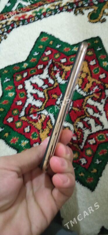 iphone xs - Балканабат - img 2