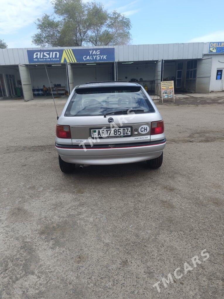 Opel Astra 1993 - 39 000 TMT - Дашогуз - img 6