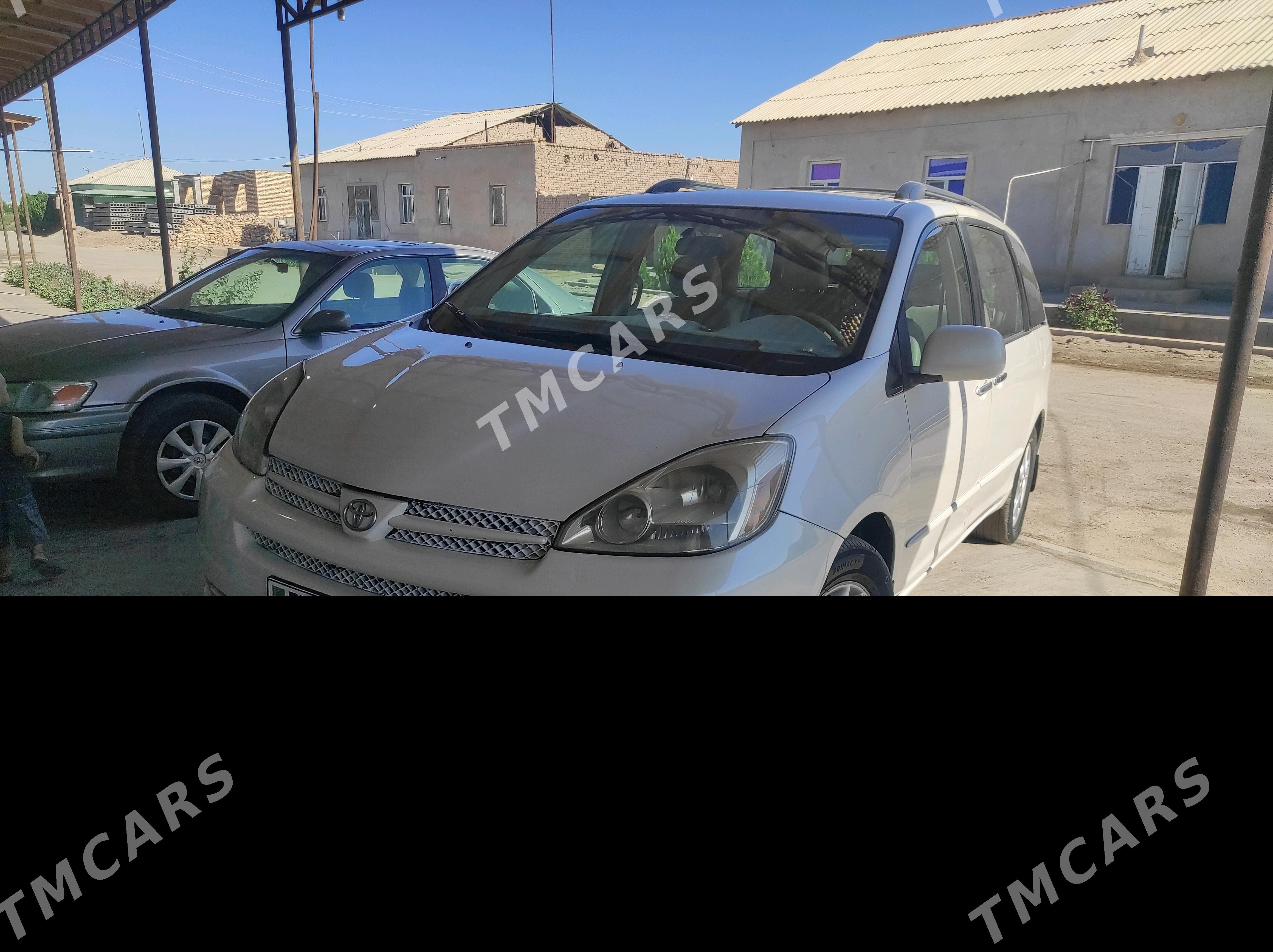 Toyota Sienna 2005 - 240 000 TMT - Шабатский этрап - img 4