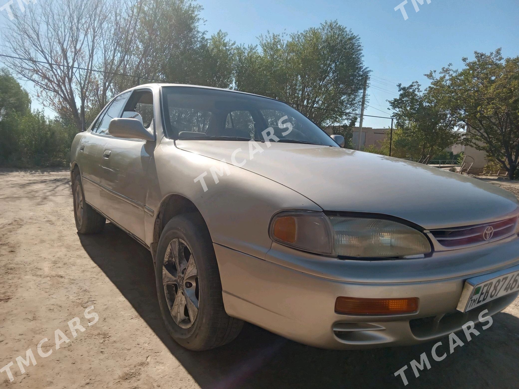 Toyota Camry 1994 - 65 000 TMT - Гарабекевюл - img 3