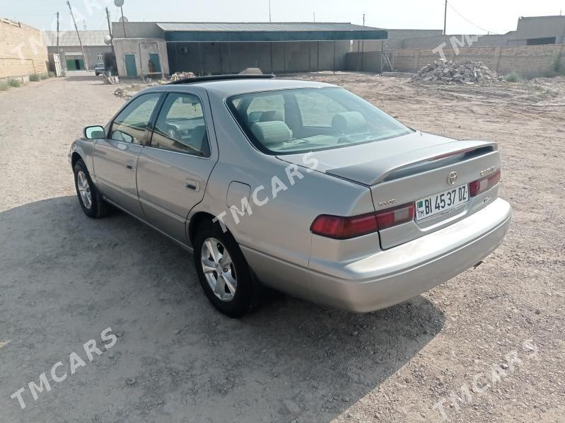 Toyota Camry 1997 - 130 000 TMT - Кёнеургенч - img 5