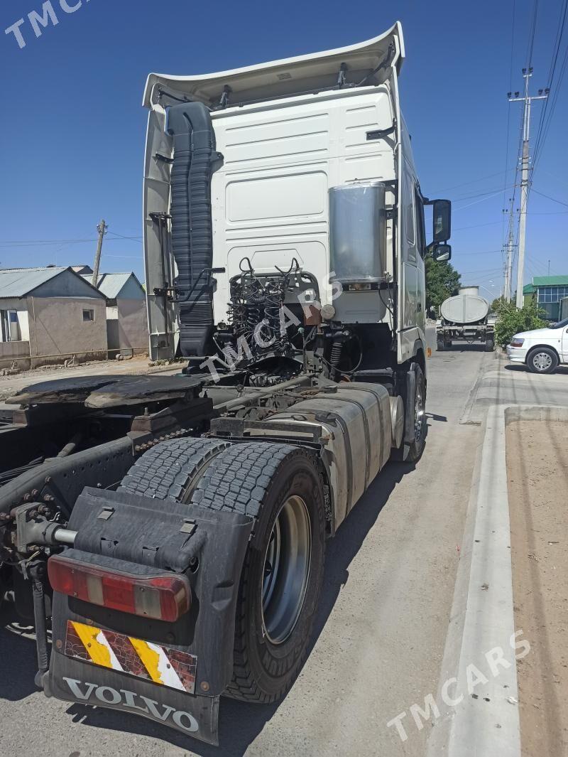 Volvo FH12 2002 - 620 000 TMT - Büzmeýin - img 3