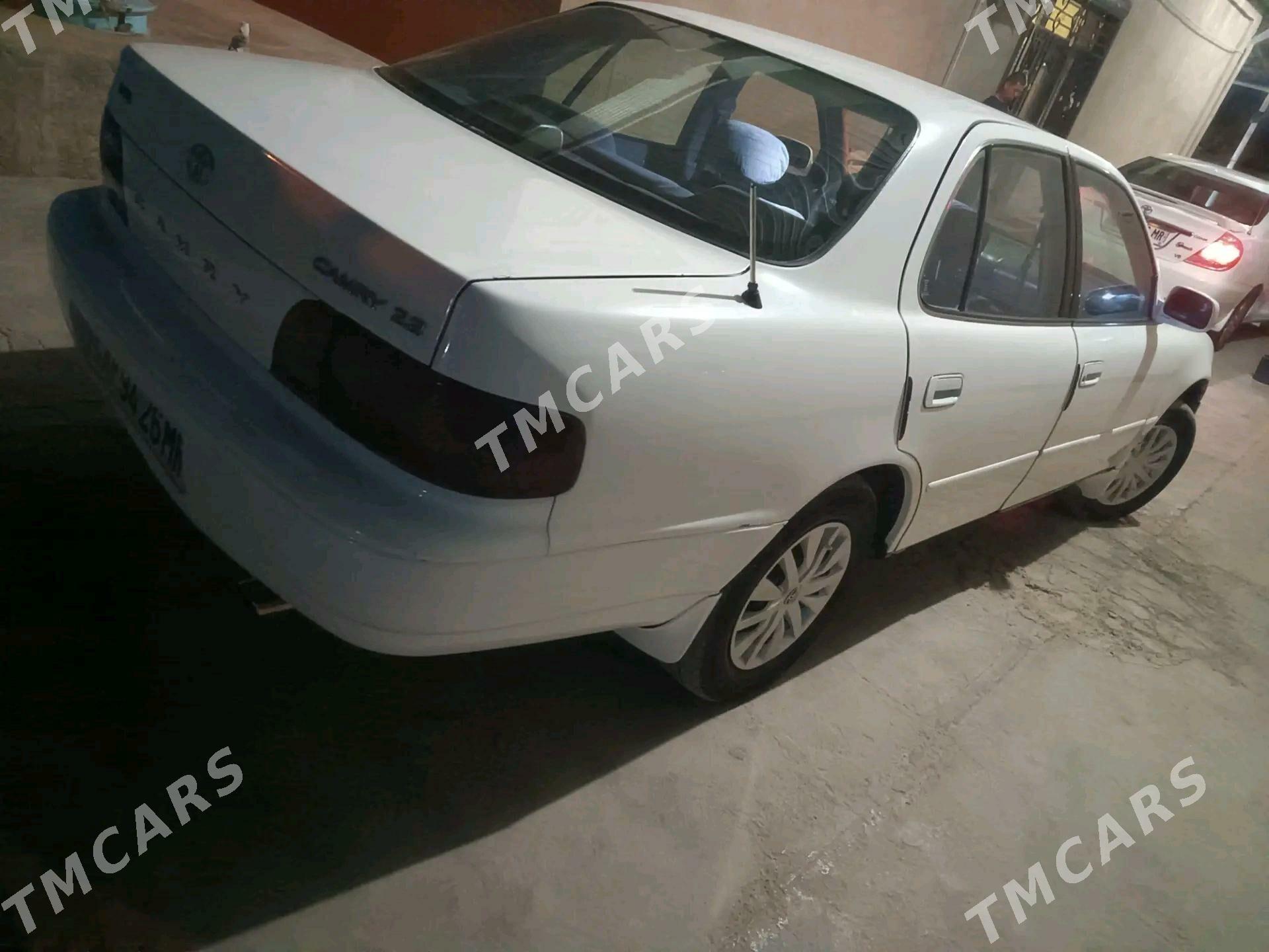 Toyota Camry 1995 - 90 000 TMT - Türkmenabat - img 4