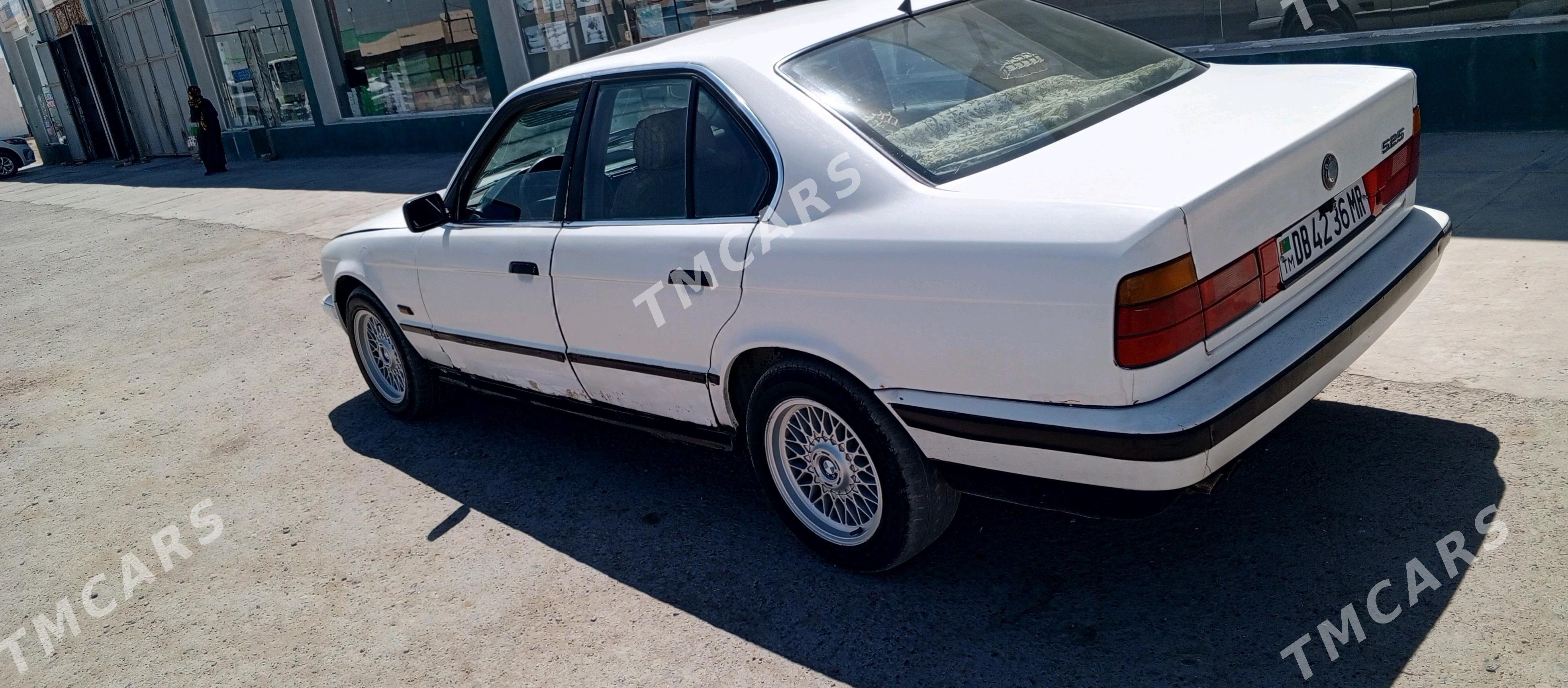 BMW 525 1992 - 28 000 TMT - Мургап - img 3