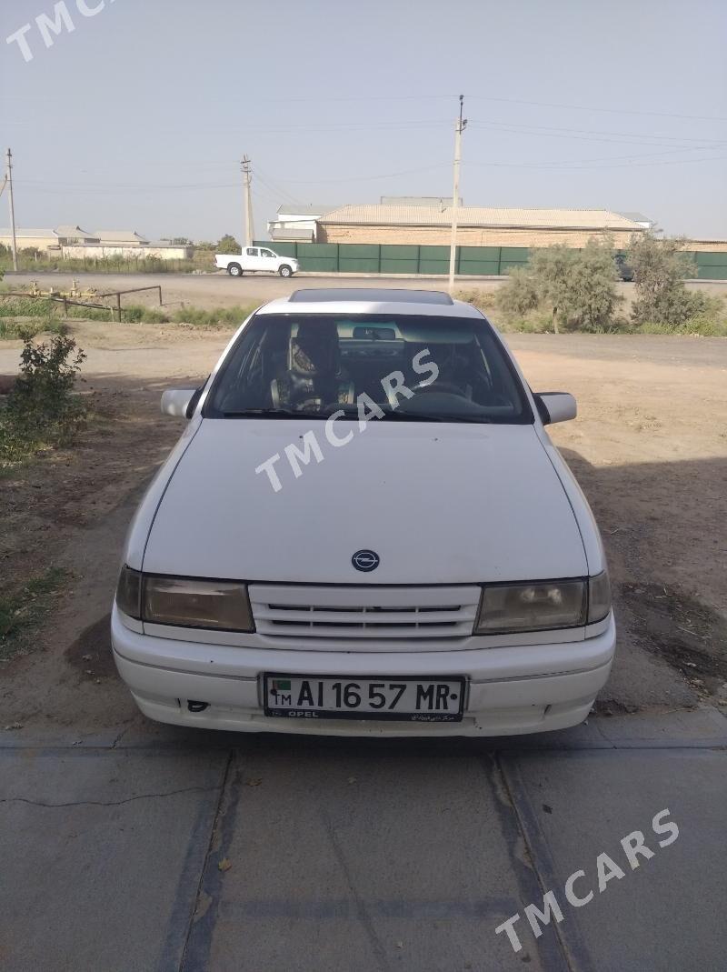 Opel Vectra 1992 - 33 000 TMT - Мары - img 2