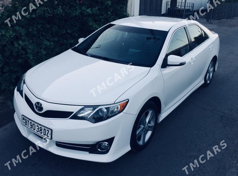 Toyota Camry 2012 - 215 000 TMT - Дашогуз - img 2