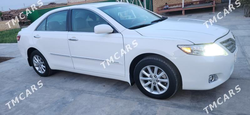 Toyota Camry 2010 - 235 000 TMT - Мары - img 5