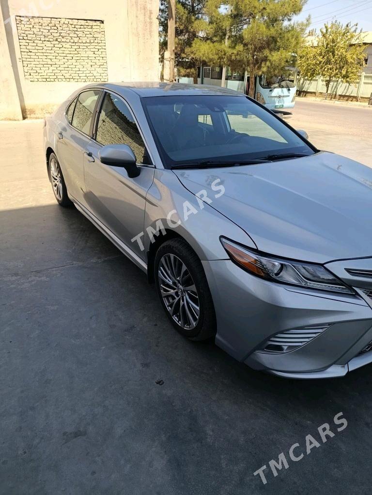 Toyota Camry 2019 - 275 000 TMT - Мары - img 2