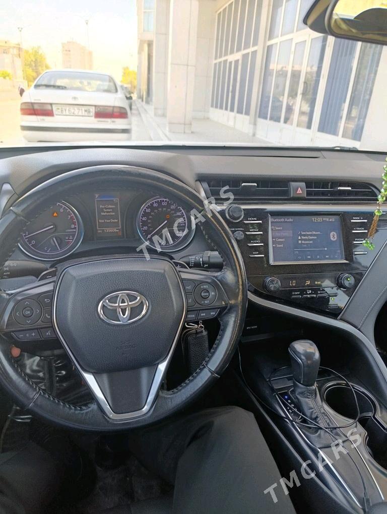 Toyota Camry 2019 - 275 000 TMT - Мары - img 4