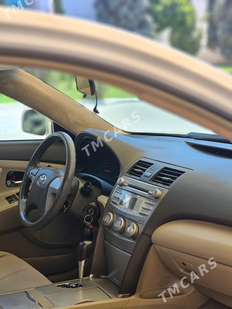 Toyota Camry 2011 - 196 000 TMT - Мары - img 5