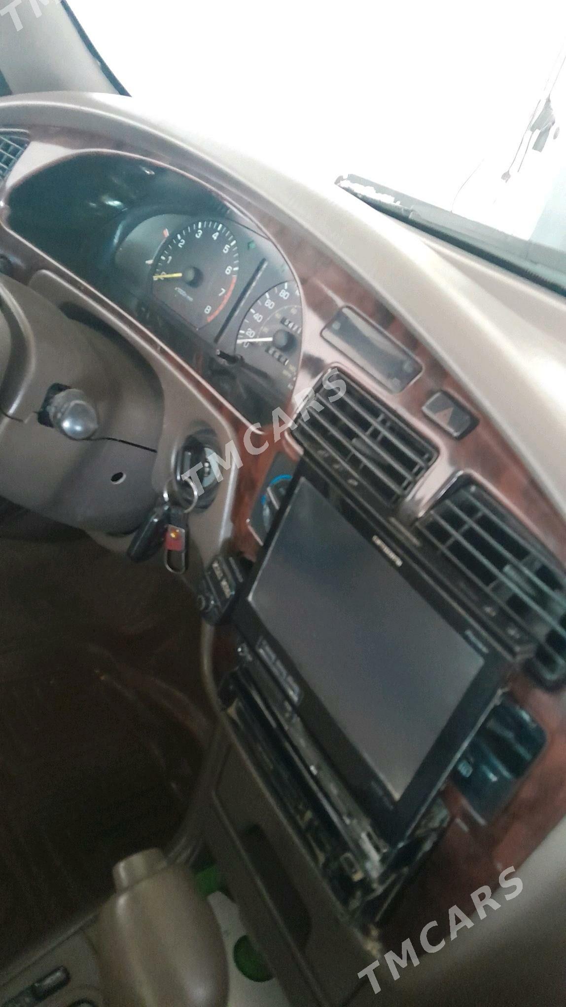 Toyota Camry 1995 - 77 000 TMT - Мары - img 6