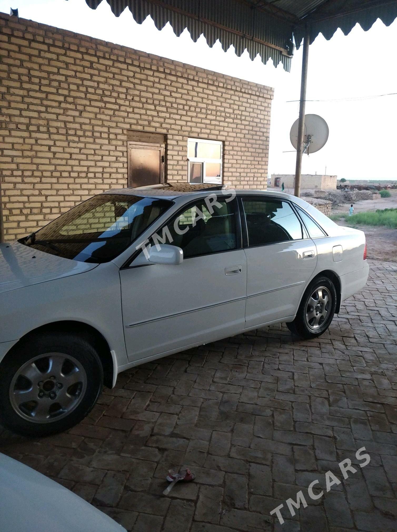 Toyota Avalon 2000 - 155 000 TMT - Sakarçäge - img 4