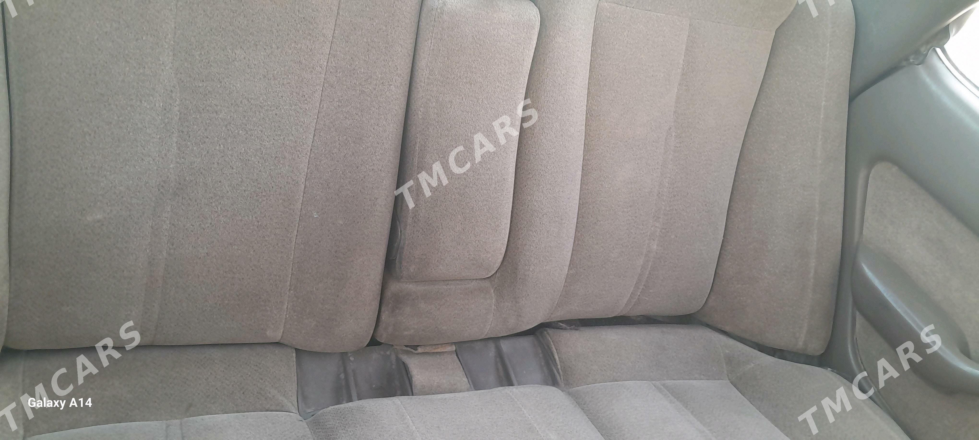 Toyota Vista 1993 - 35 000 TMT - Достлук - img 3
