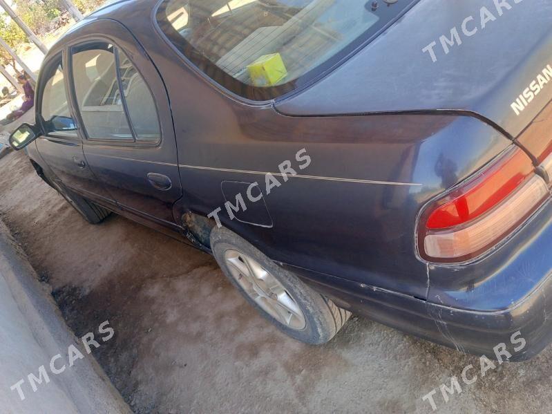 Nissan Maxima 1994 - 28 000 TMT - Акдепе - img 4