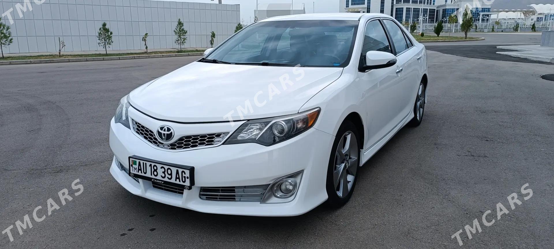 Toyota Camry 2014 - 240 000 TMT - 11 mkr - img 3
