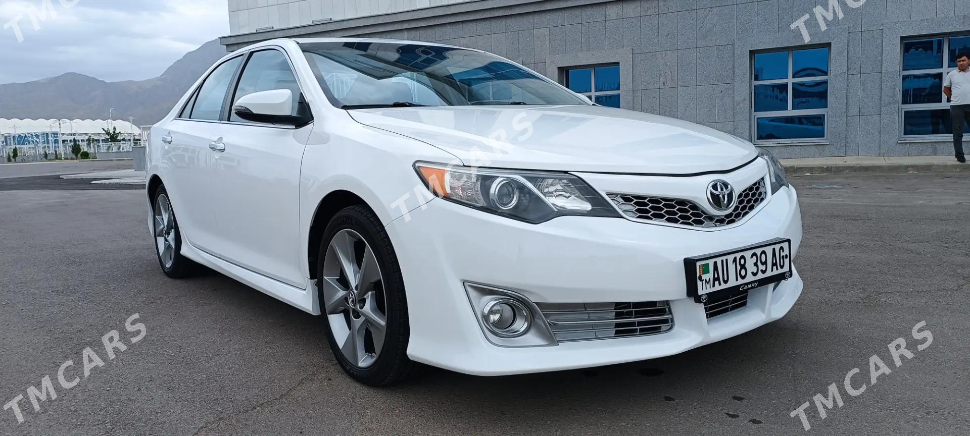 Toyota Camry 2014 - 240 000 TMT - 11 mkr - img 2