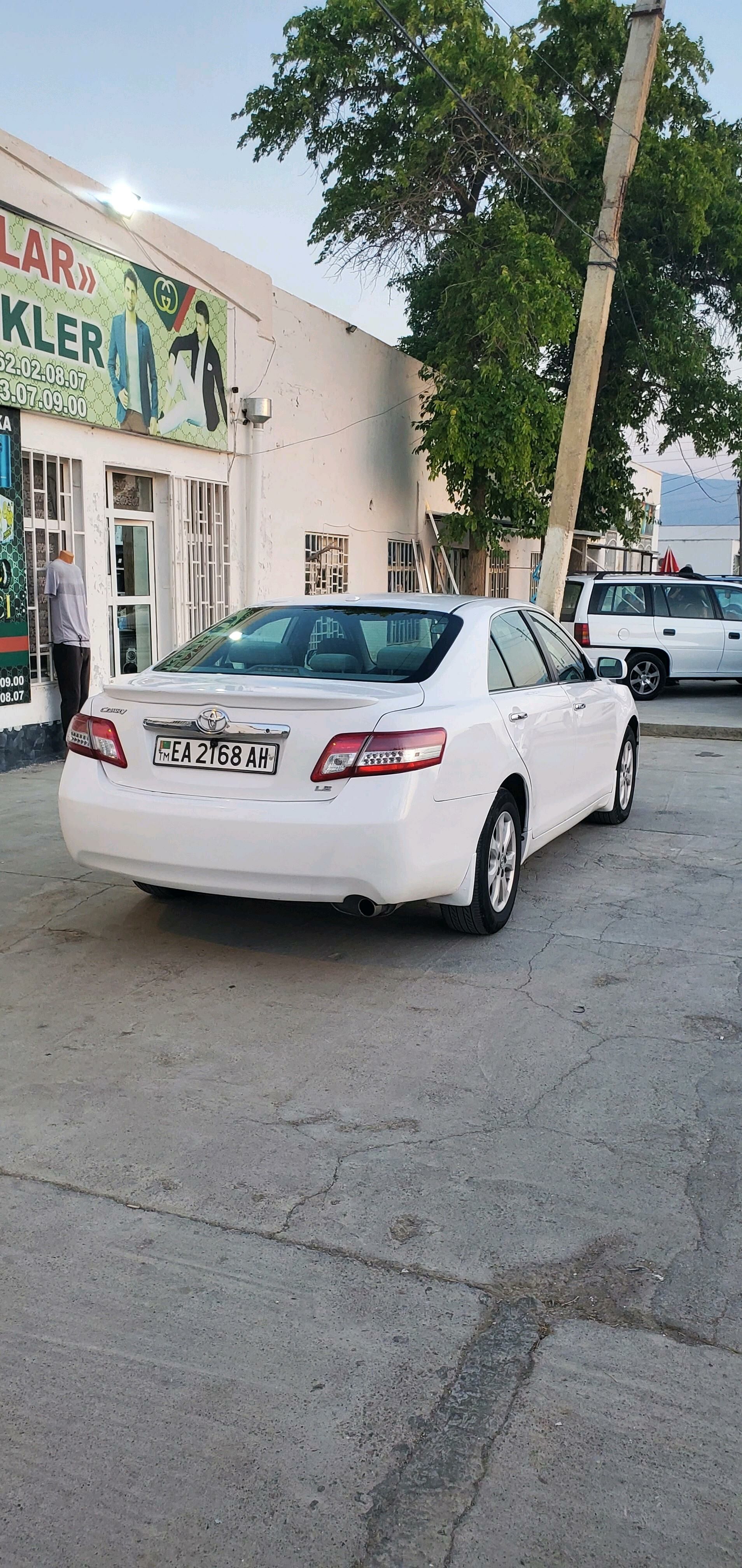 Toyota Camry 2011 - 175 000 TMT - Бахарден - img 2