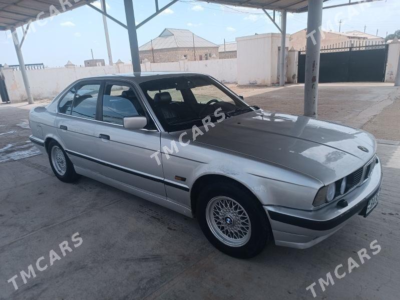 BMW 525 1990 - 32 000 TMT - Гумдаг - img 3