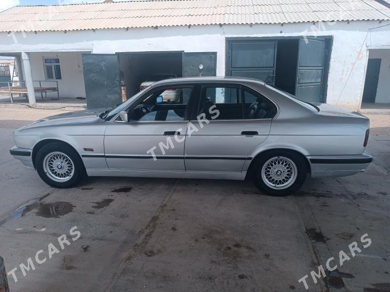 BMW 525 1990 - 32 000 TMT - Гумдаг - img 2