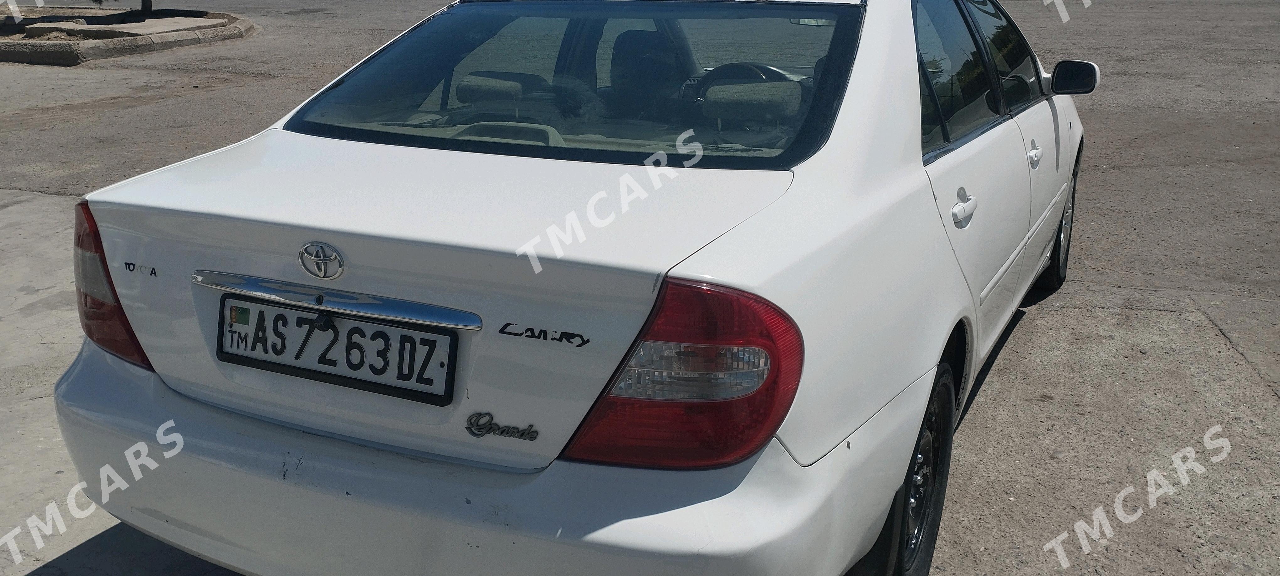 Toyota Camry 2004 - 115 000 TMT - Дашогуз - img 3