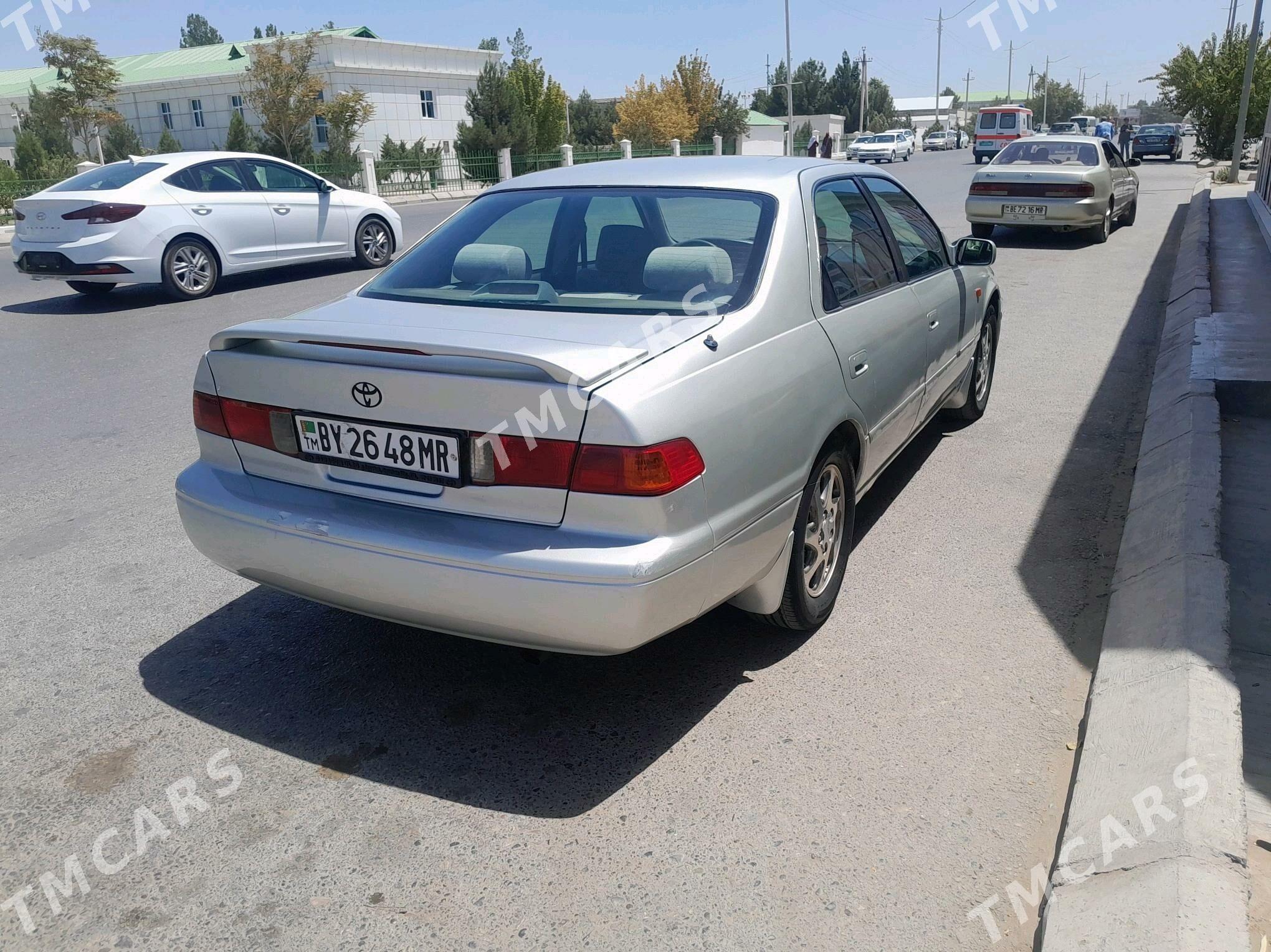 Toyota Camry 1999 - 122 000 TMT - Мары - img 3