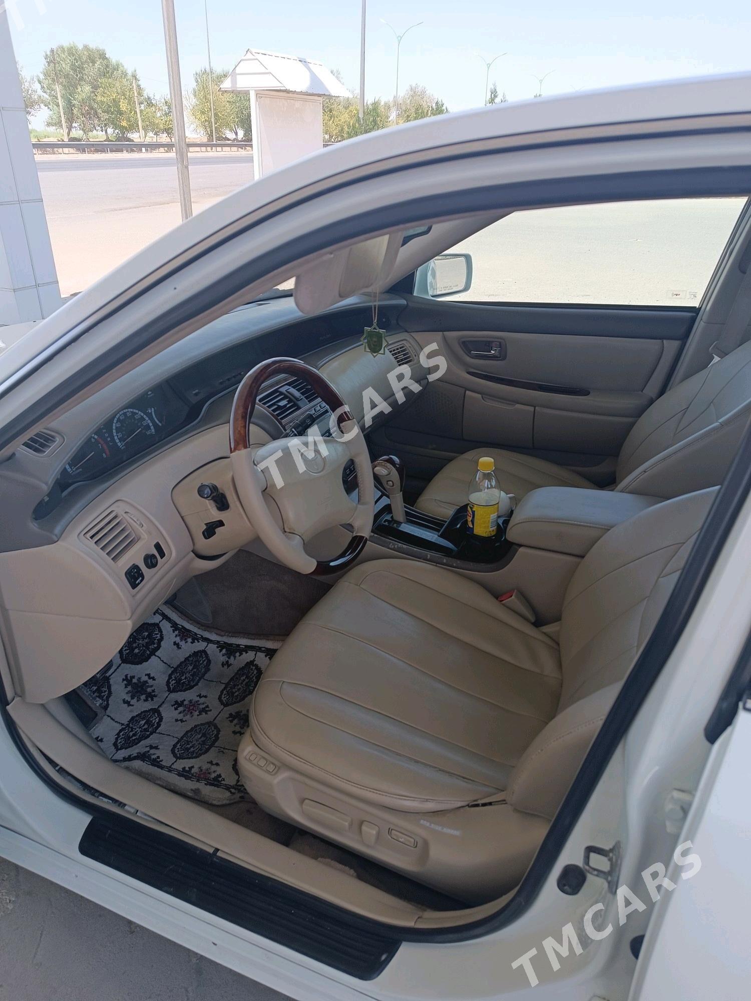Toyota Avalon 2000 - 170 000 TMT - Mary - img 4
