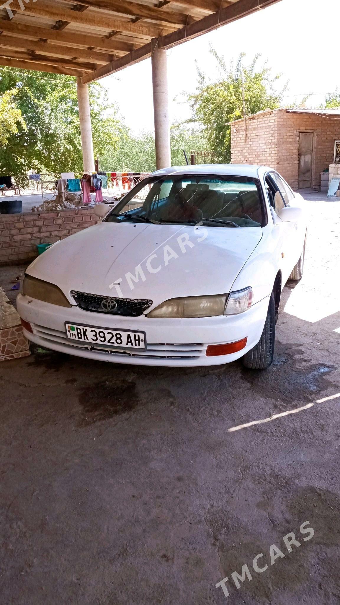 Toyota Carina 1993 - 33 000 TMT - Теджен - img 2