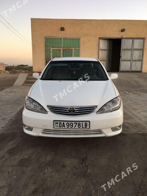 Toyota Camry 2003 - 170 000 TMT - Керки - img 4