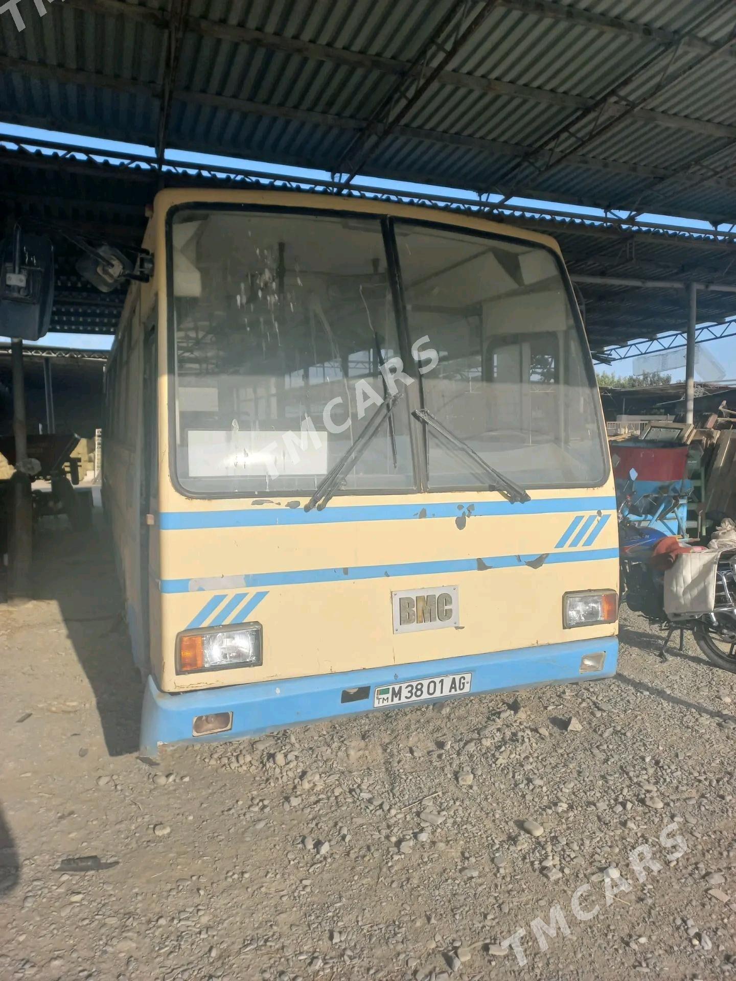 Mercedes-Benz W212 1993 - 140 000 TMT - Бахарден - img 4